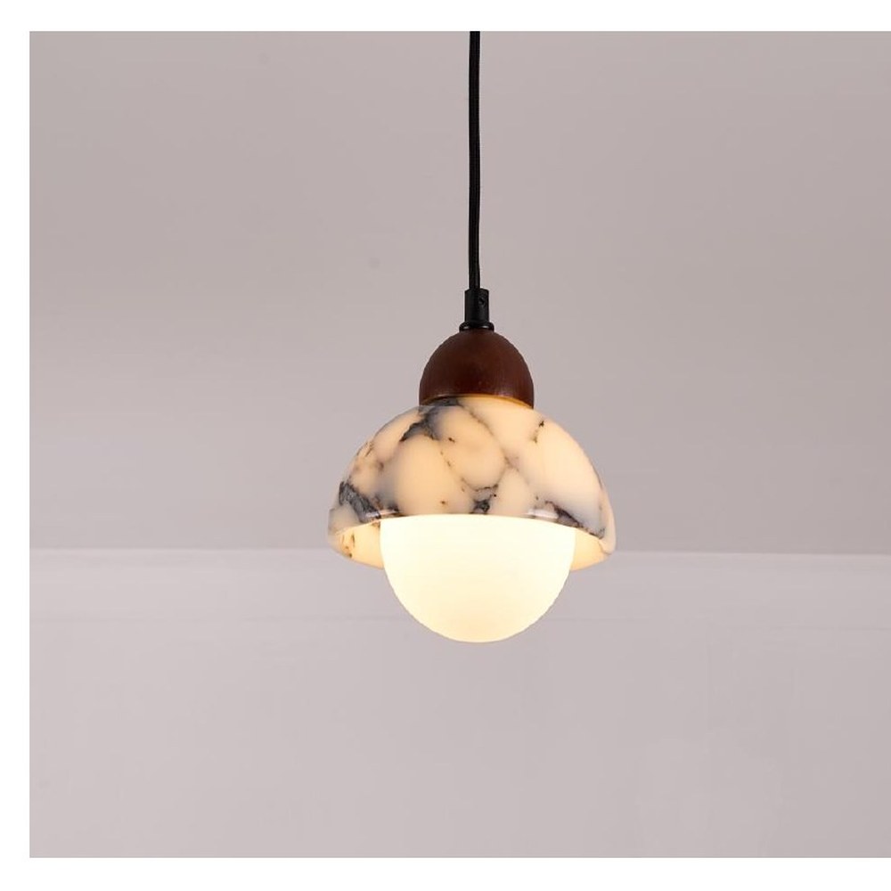 Bvlgari Stone Pendant BG024 — supplier product photograph